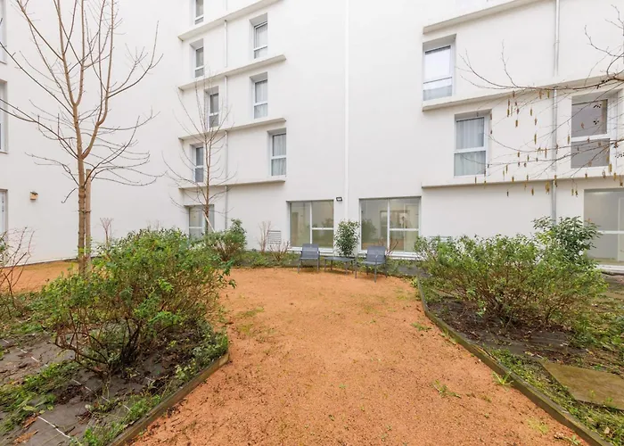 4 Le Loki - Tramway - Wifi *